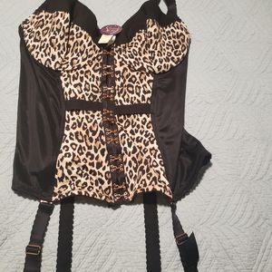 Brand New Leopard lingerie from Cacique